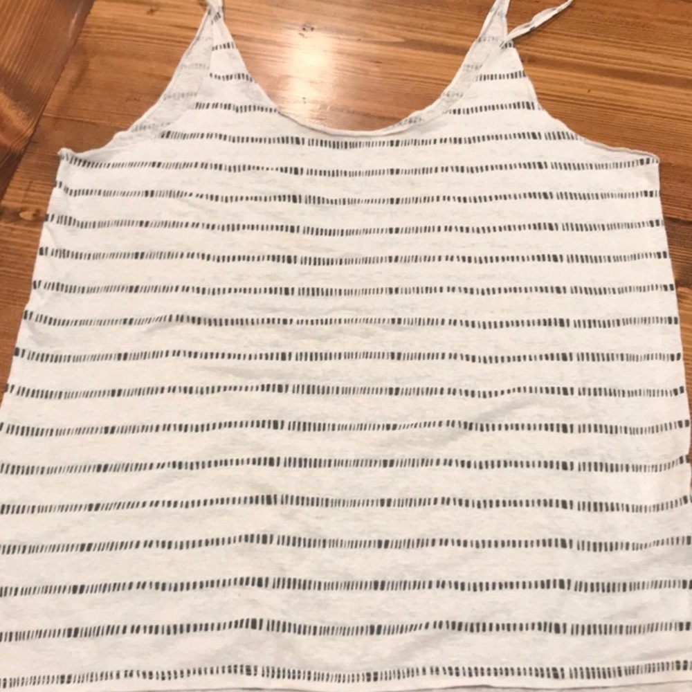 Alo Yoga Striped Linen Tank